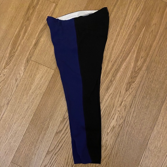 Aritzia Ankle Color Block Pant - Picture 3 of 6